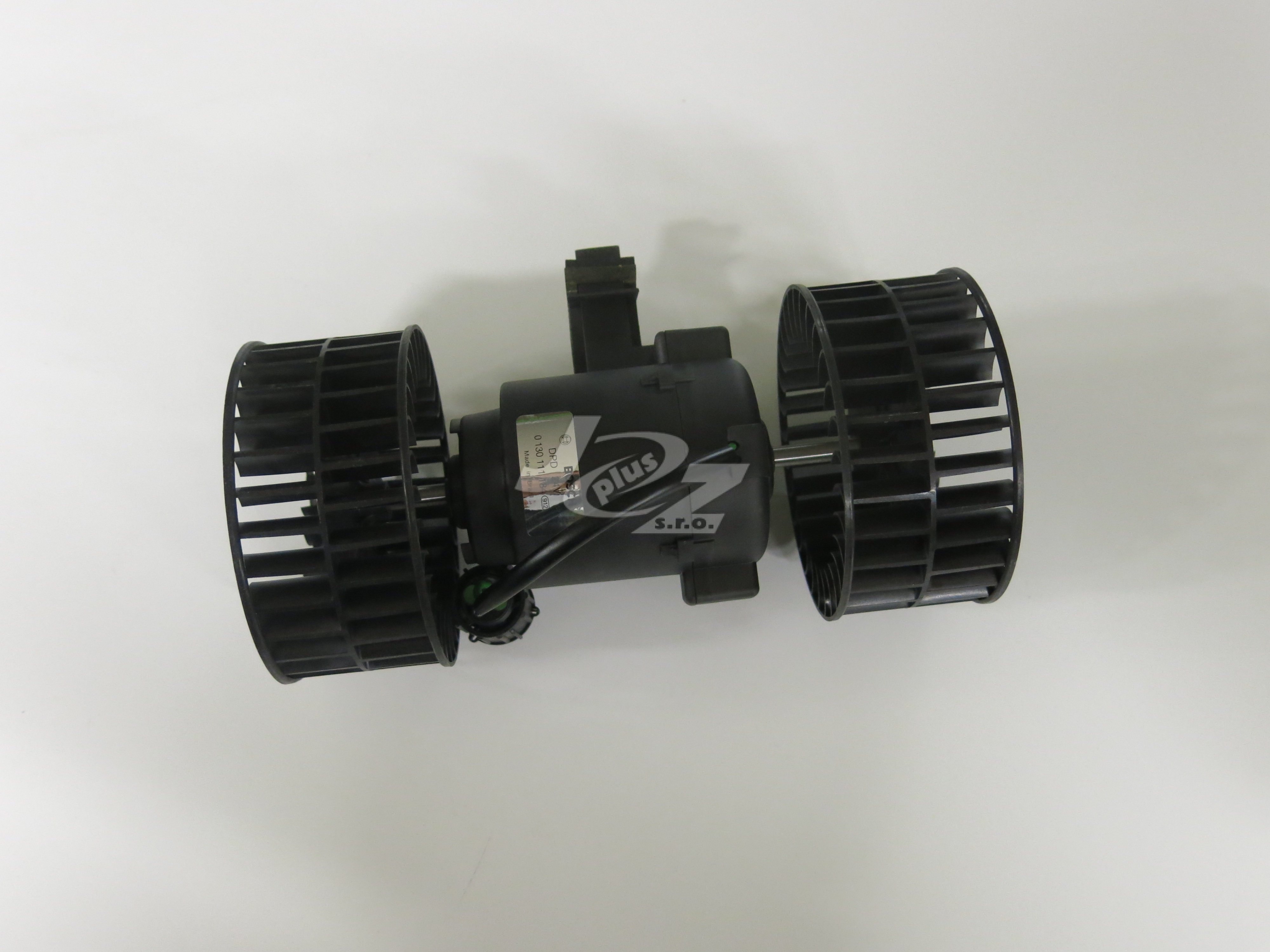 Motorek ventilátoru SCANIA 4 (1495692)